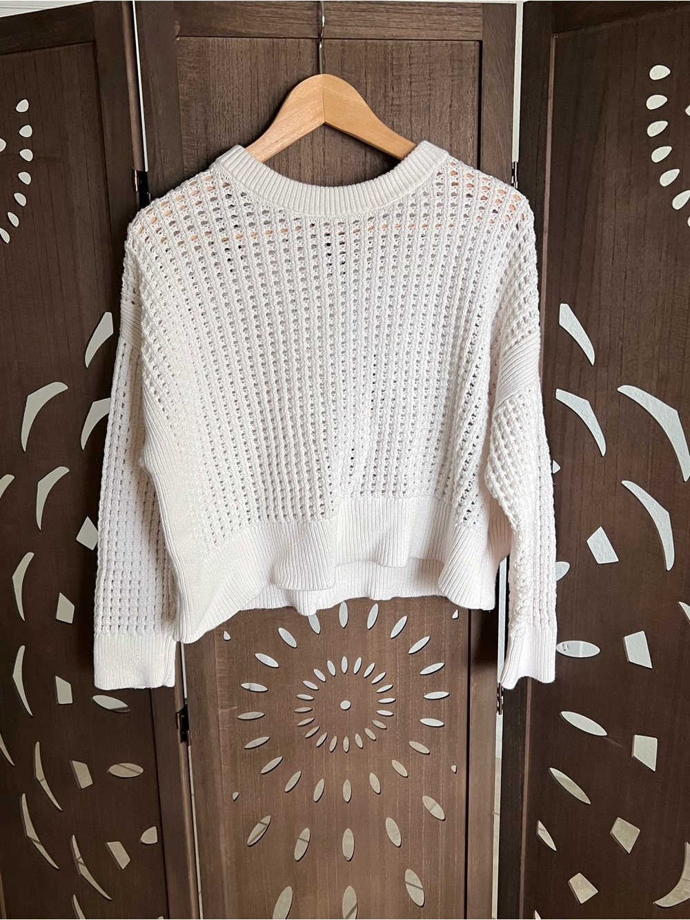 Old Navy Cream Open-Knit Crewneck Sweater